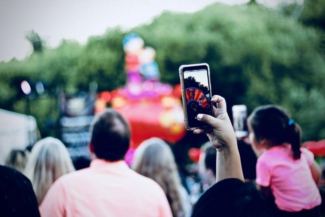 Hoe overleeft je smartphonebatterij de festivals?