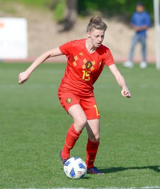 Red Flame Yana Daniëls maakt droomtransfer naar Liverpool