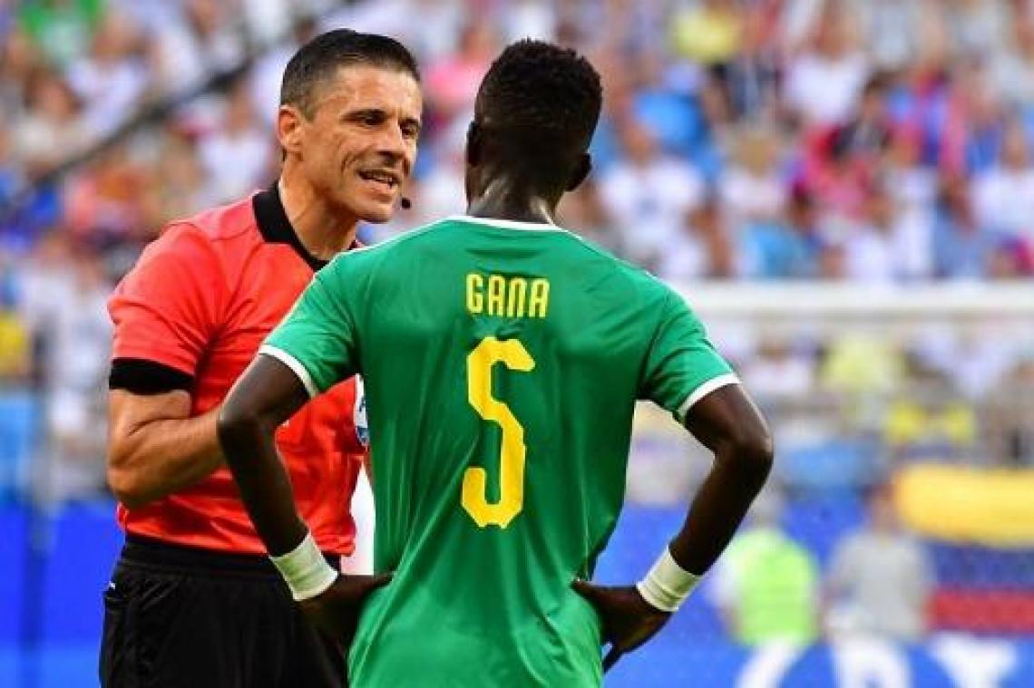 Milorad Mazic fluit de kwartfinale tussen Brazilië en België