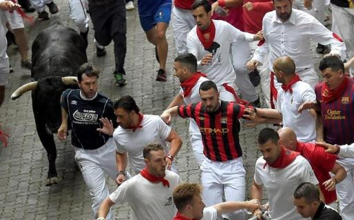 Vijf gewonden bij stierenloop Pamplona