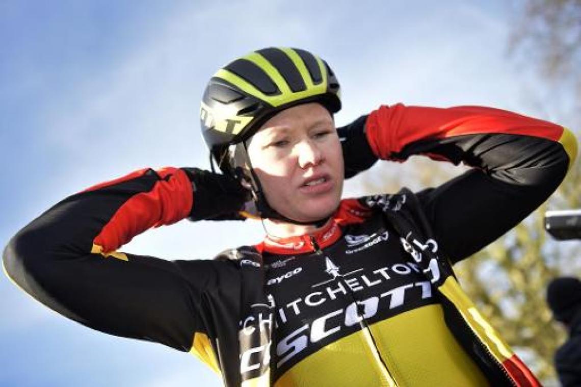 Jolien D'hoore wint tweede etappe van Giro Rosa