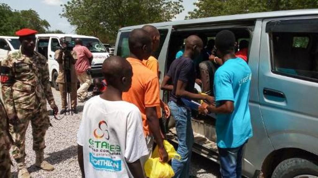 Meer dan 180 ex-kindsoldaten in Nigeria overgedragen aan Unicef