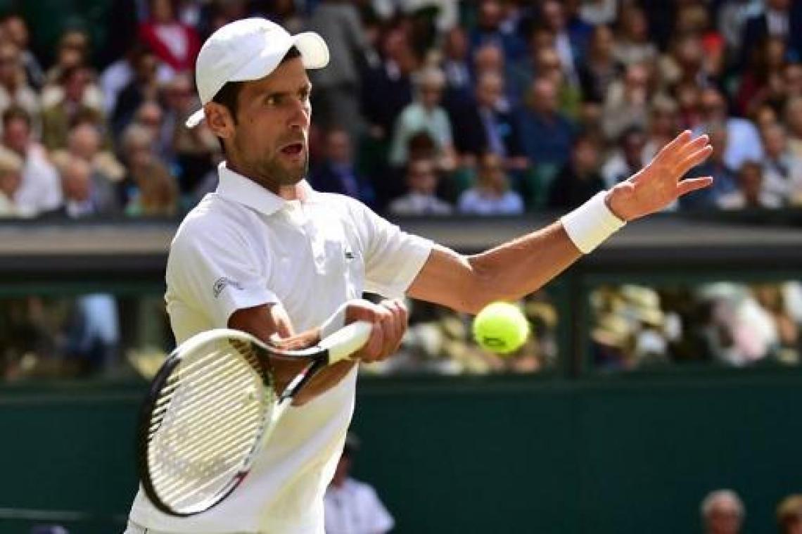 Novak Djokovic blijft op koers voor vierde titel