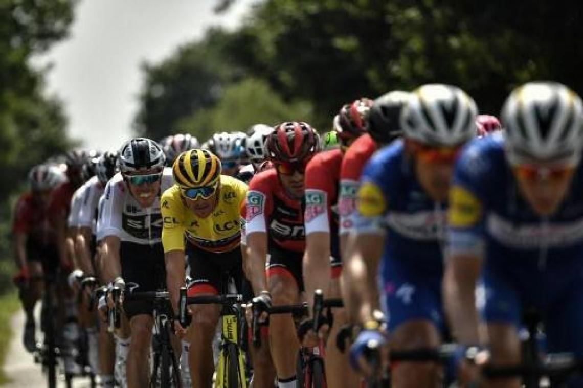 Daniel Martin triomfeert op Mûr-de-Bretagne, Van Avermaet blijft leider