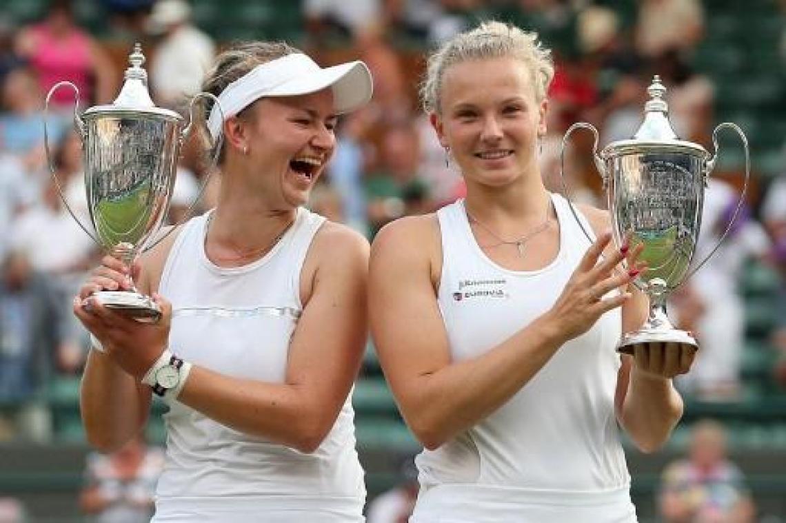 Wimbledon - Barbora Krejcikova en Katerina Siniakova winnen dubbelfinale
