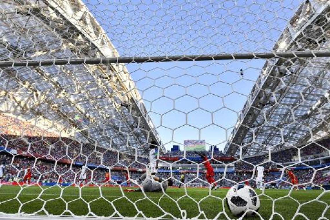 Mertens, Januzaj en Chadli genomineerd voor Doelpunt van het Toernooi