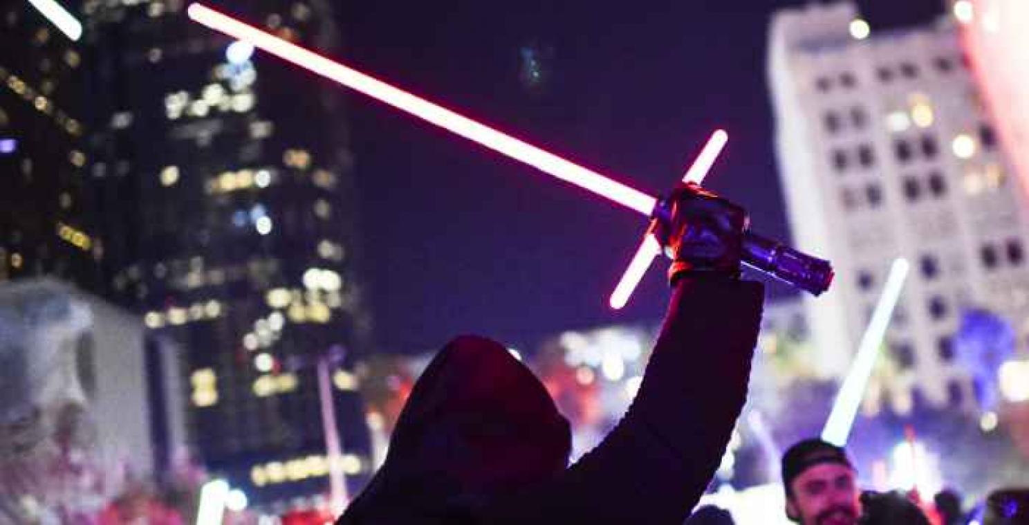 Star Wars rondt de kaap van twee miljard dollar