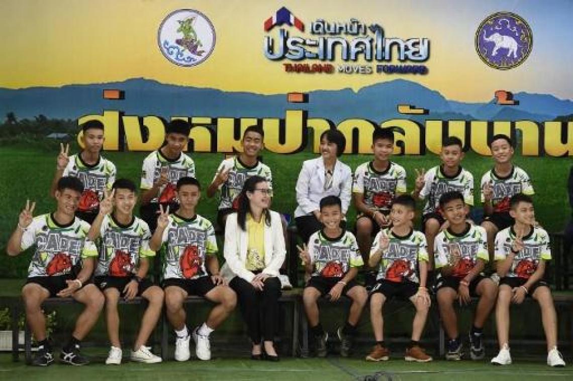 Thaïse voetballertjes mogen naar huis