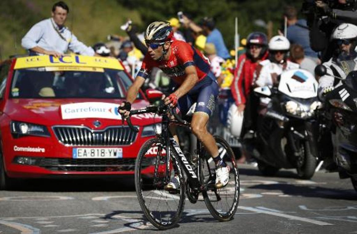 Tour de France - Vincenzo Nibali geeft na val op met ruggenwervelbreuk