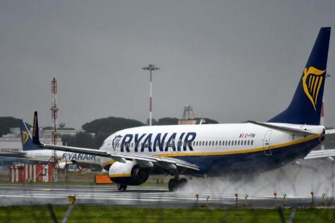 Bijna honderd vluchten geschrapt op luchthaven Charleroi