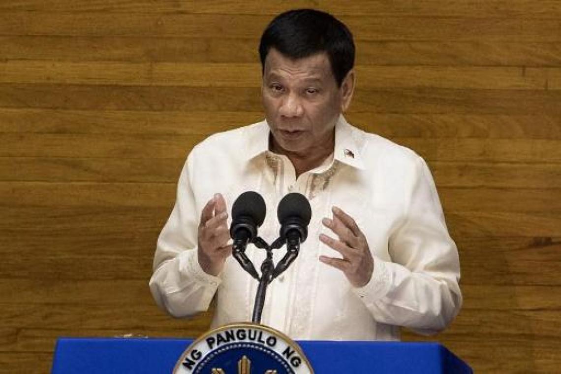 Duterte belooft "even meedogenloze" voortzetting van oorlog tegen drugs