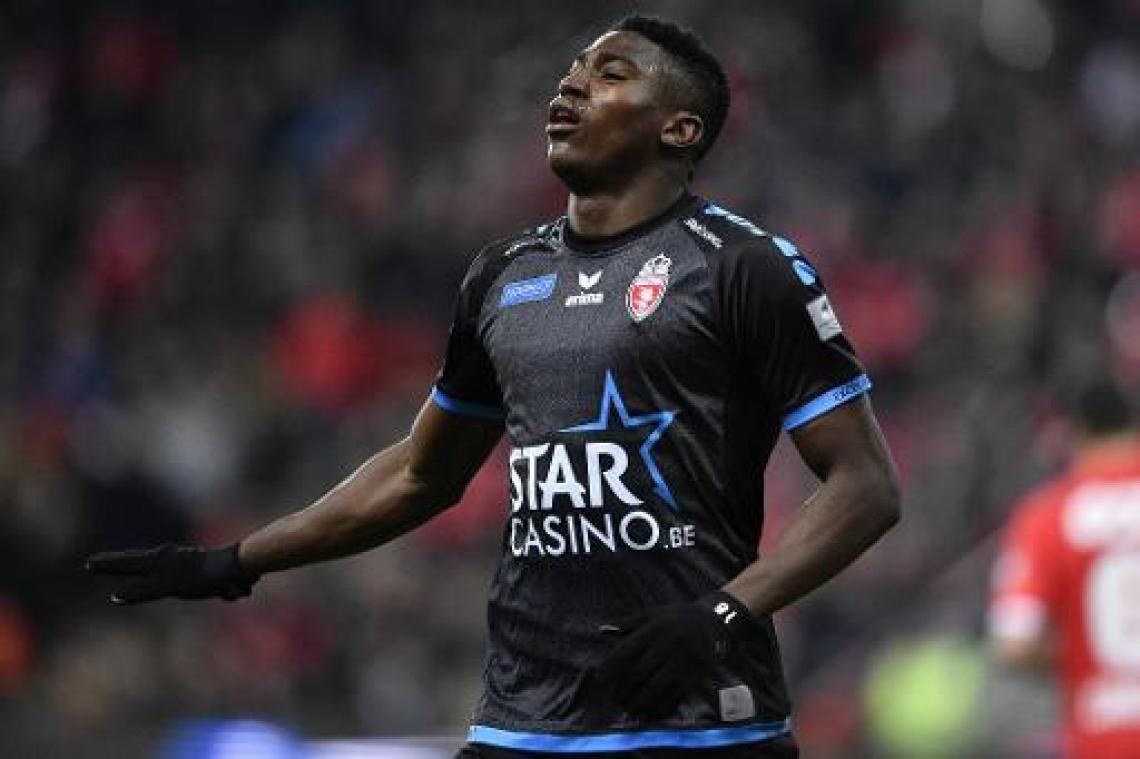 Jupiler Pro League - AA Gent leent Nigeriaanse spits Taiwo Awoniyi van Liverpool
