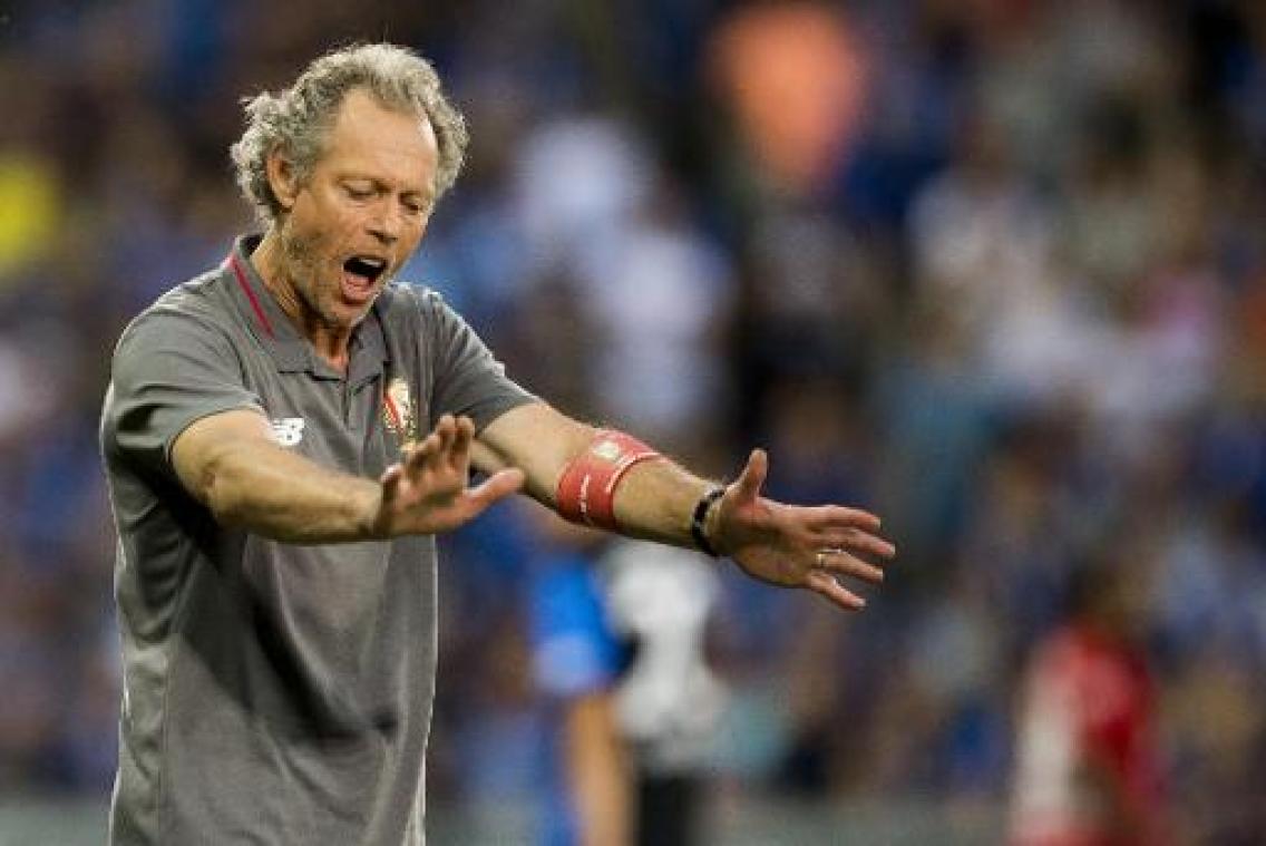 Standard en Gent trappen nieuwe competitie morgenavond op gang