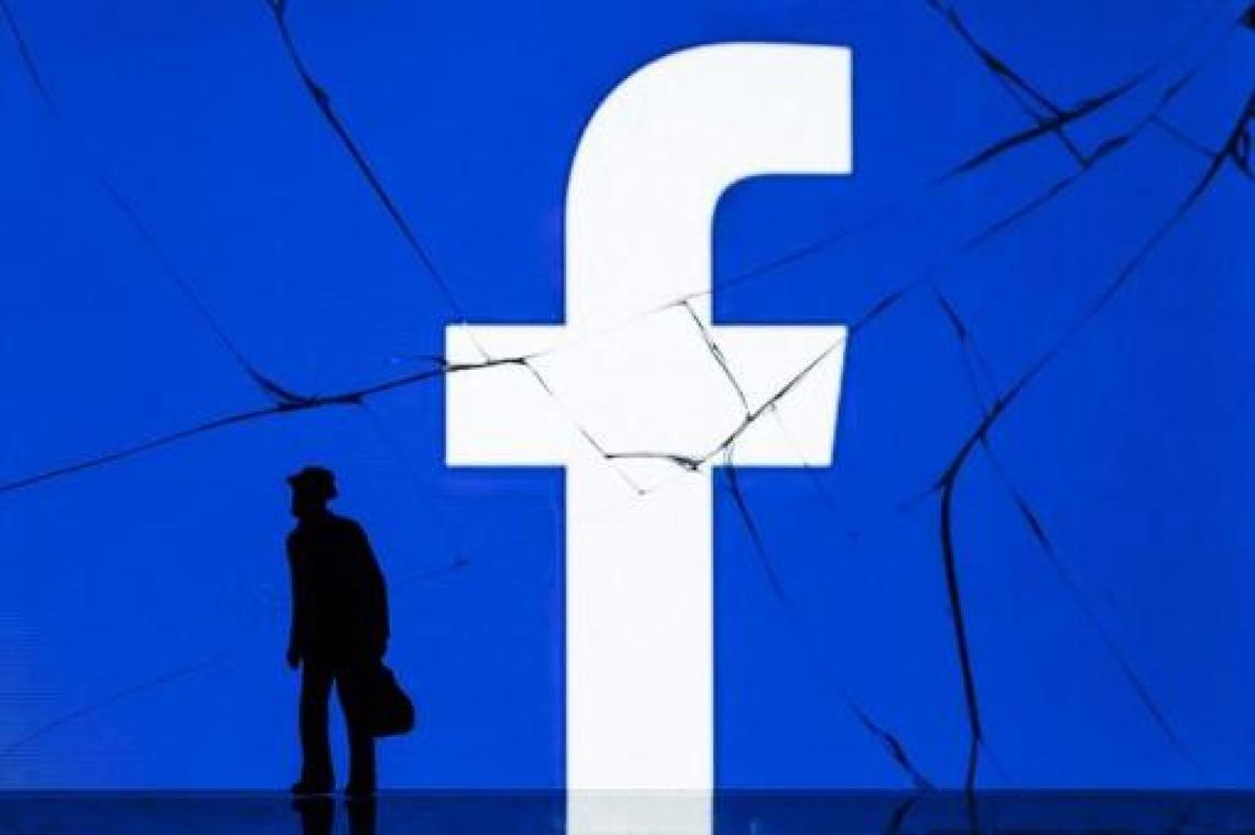 Aandeel Facebook duikt bijna 20 procent lager