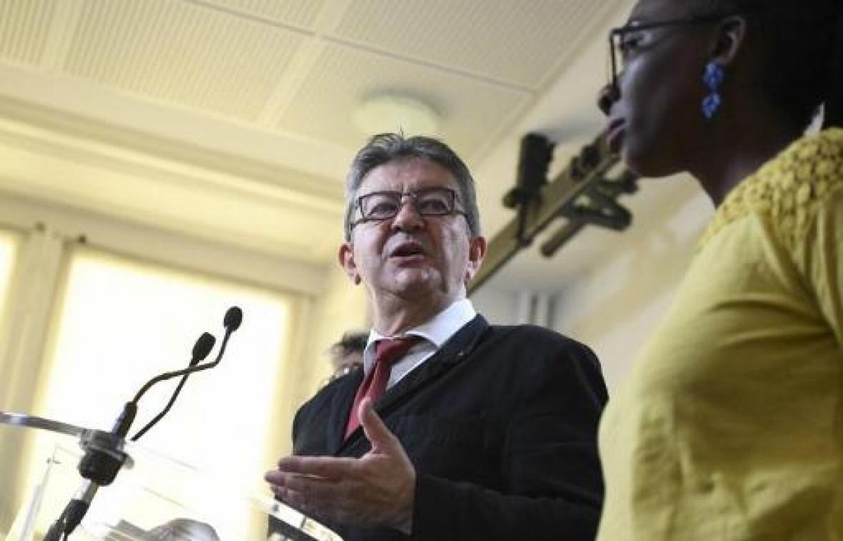 Linkse partijen dienen motie van wantrouwen in