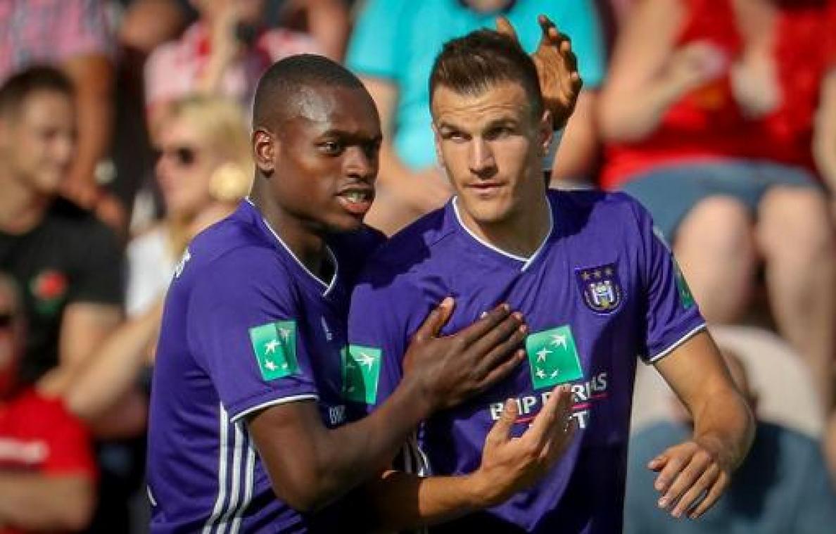 Jupiler Pro League - Ivan Santini bezorgt Anderlecht de zege tegen ex-club Kortrijk