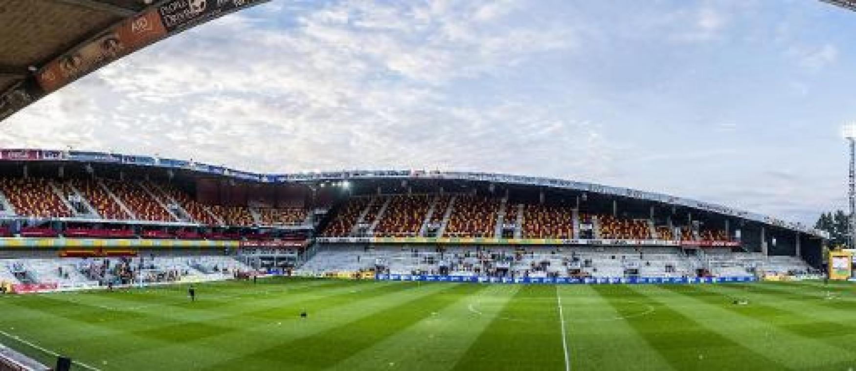 Ondanks degradatie verkoopt KV Mechelen recordaantal abonnementen