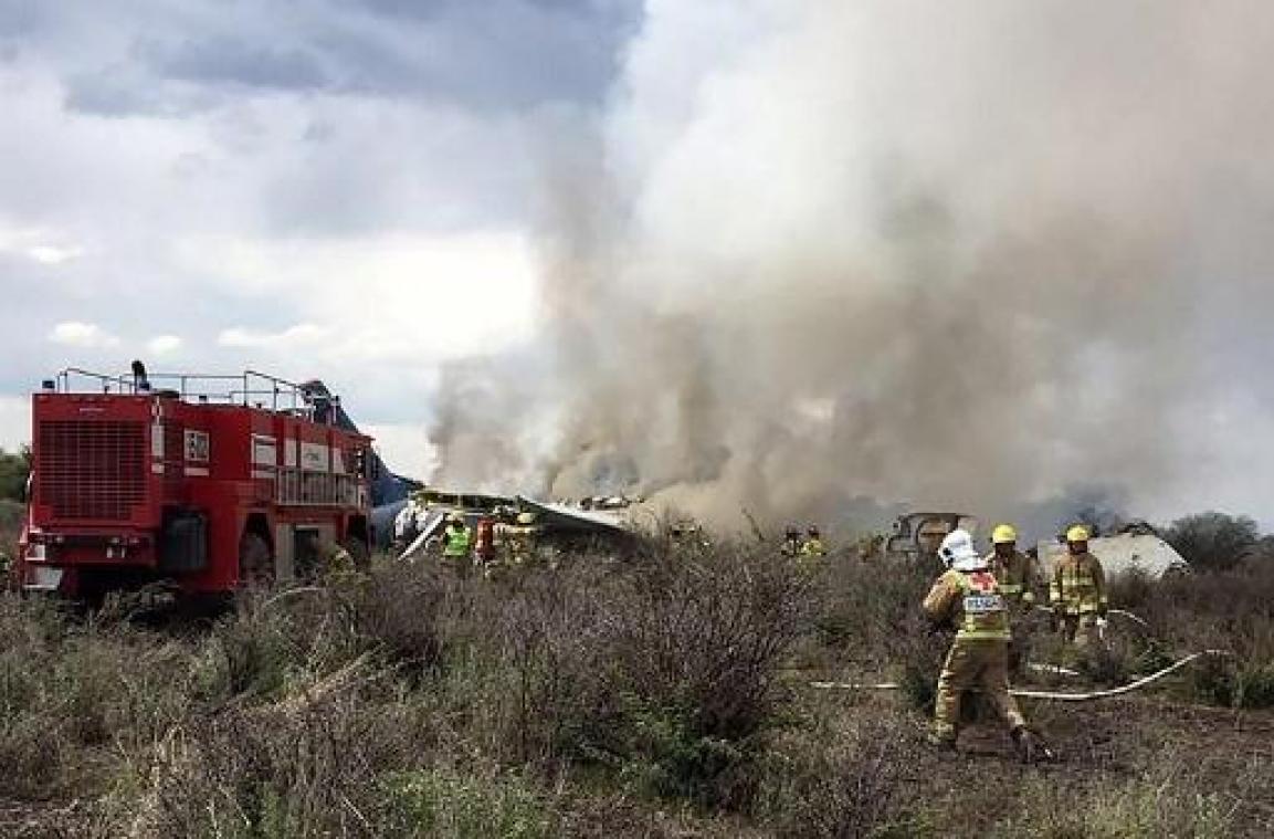 Vliegtuigcrash Mexico: zwarte dozen gevonden
