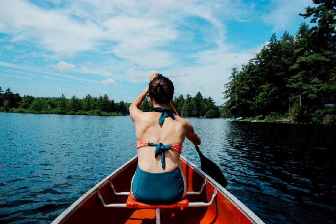 Bewezen. Mensen die graag over hun vakantie stoefen, zijn gelukkiger
