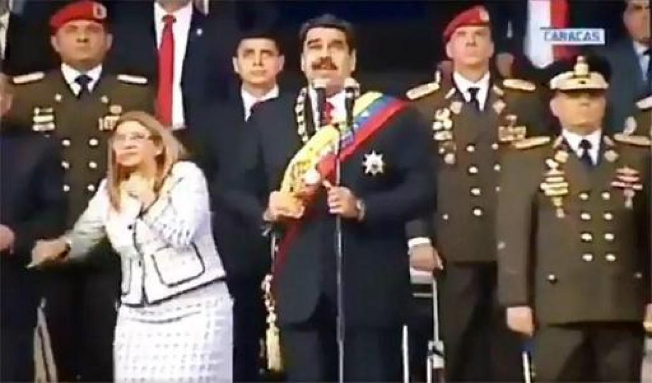 Aanslag met drones op Maduro tijdens militaire parade