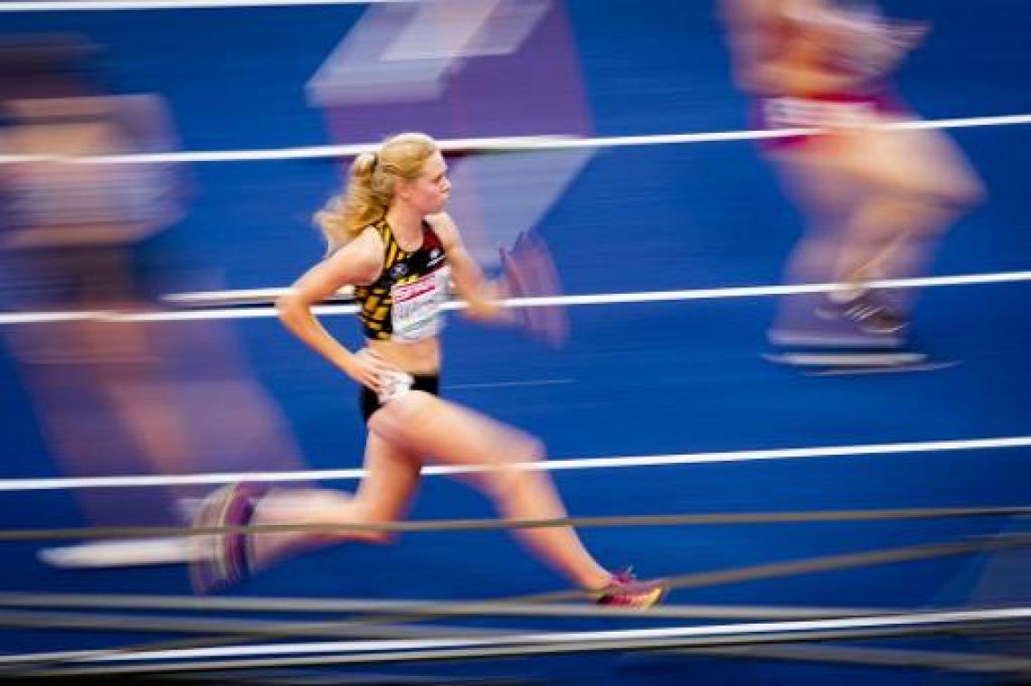 Van Puyvelde en Grillet naar halve finales 400m horden