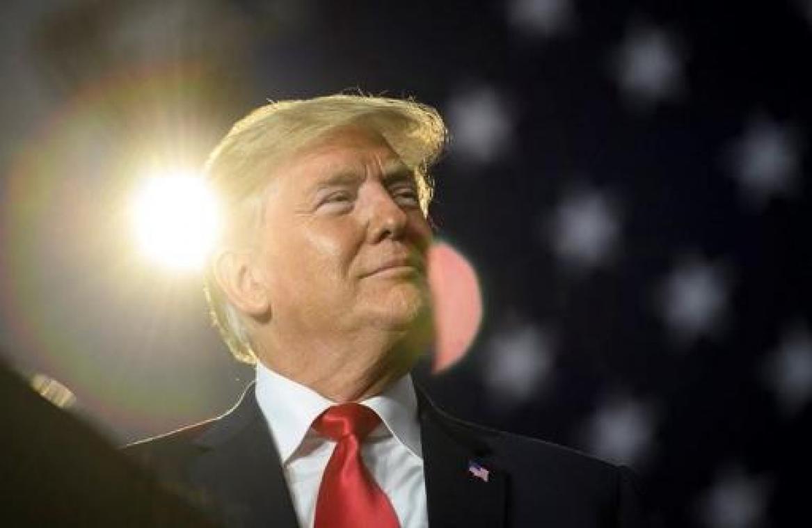 Trump waarschuwt voor handel met Iran