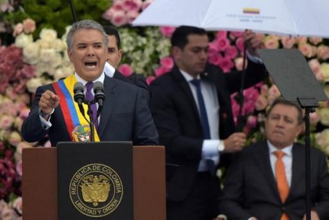 Conservatief Ivan Duque legt eed af als president Colombia