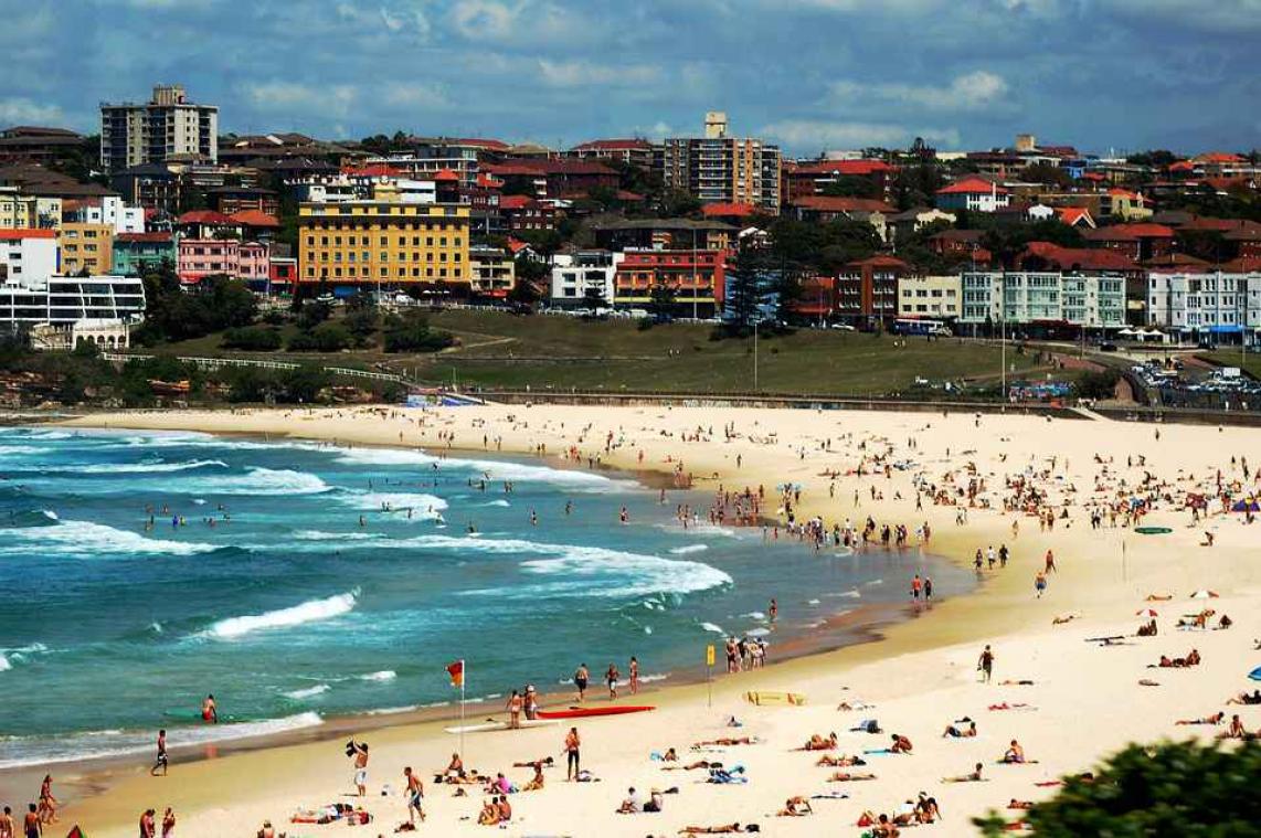 Bondi Beach experimenteert met app die haaien detecteert