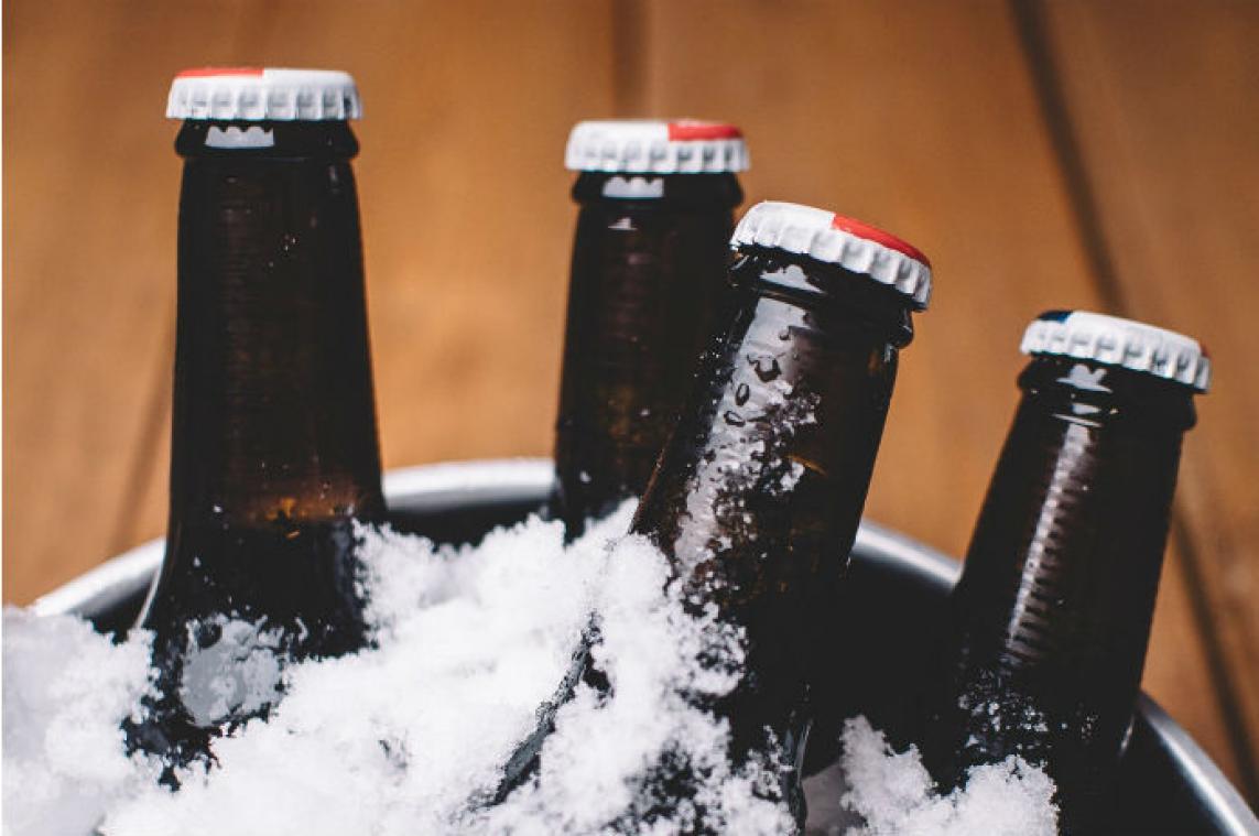 Zo koel je je bier pijlsnel af