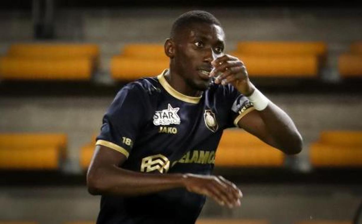 Jupiler Pro League - Antwerp na 0-1 zege in Moeskroen tweede in de stand