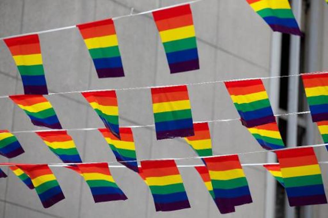 Man aangevallen op straat, mogelijk gaybashing