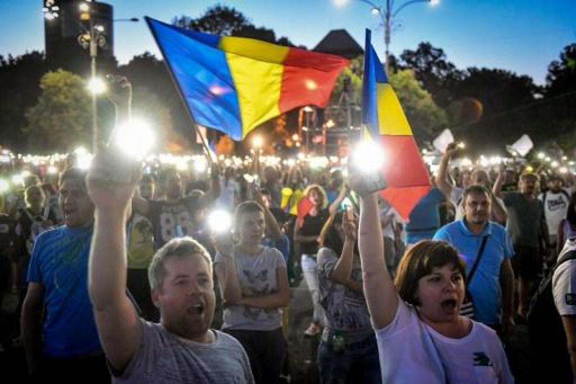 Betogers protesteren tegen Roemeense regering voor derde dag op rij