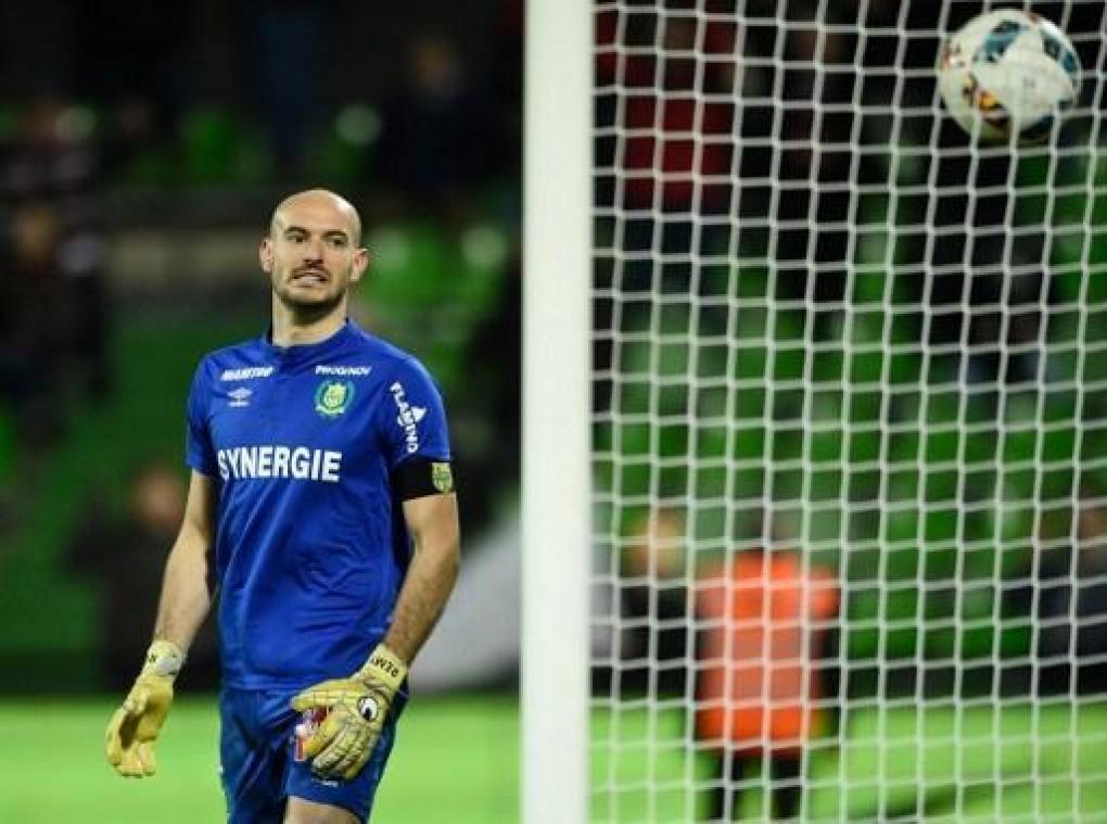 Charleroi heeft met Fransman Rémy Riou nieuwe doelman beet