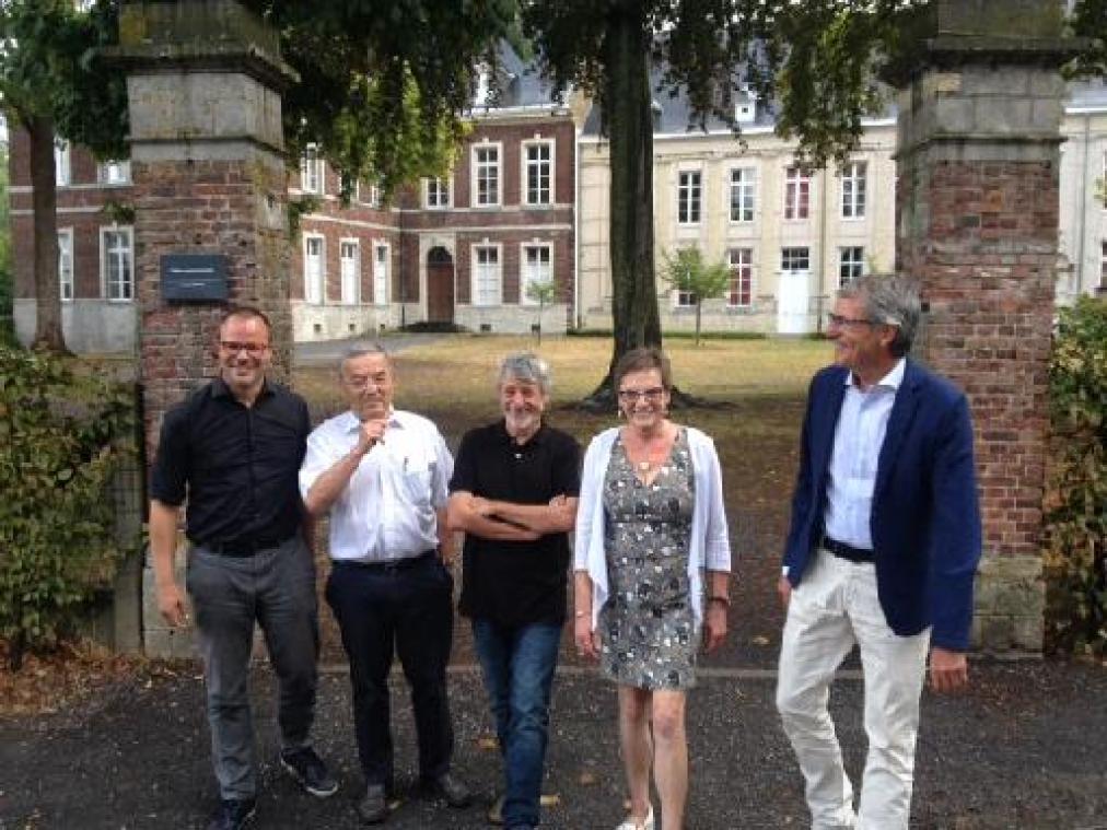 Afscheidnemende Leuvense sp.a-top steunt nieuwe ploeg met 40 wandelingen