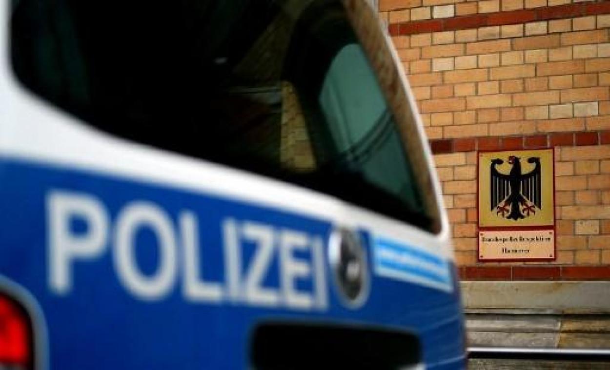 Valse politieagenten bestelen buitenlandse toeristen in Duitsland