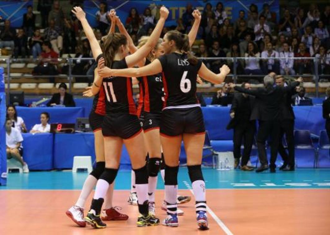 Kwal. EK volley (v) - Yellow Tigers spelen zwak IJsland in de vernieling en openen met winst