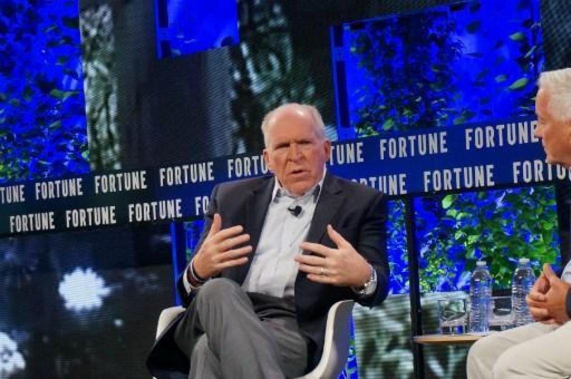 Trump trekt veiligheidsmachtiging voormalig CIA-directeur in