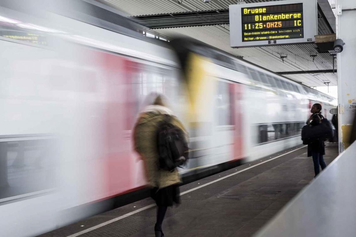 Moeizaam treinverkeer door Brussel wegens informaticaprobleem