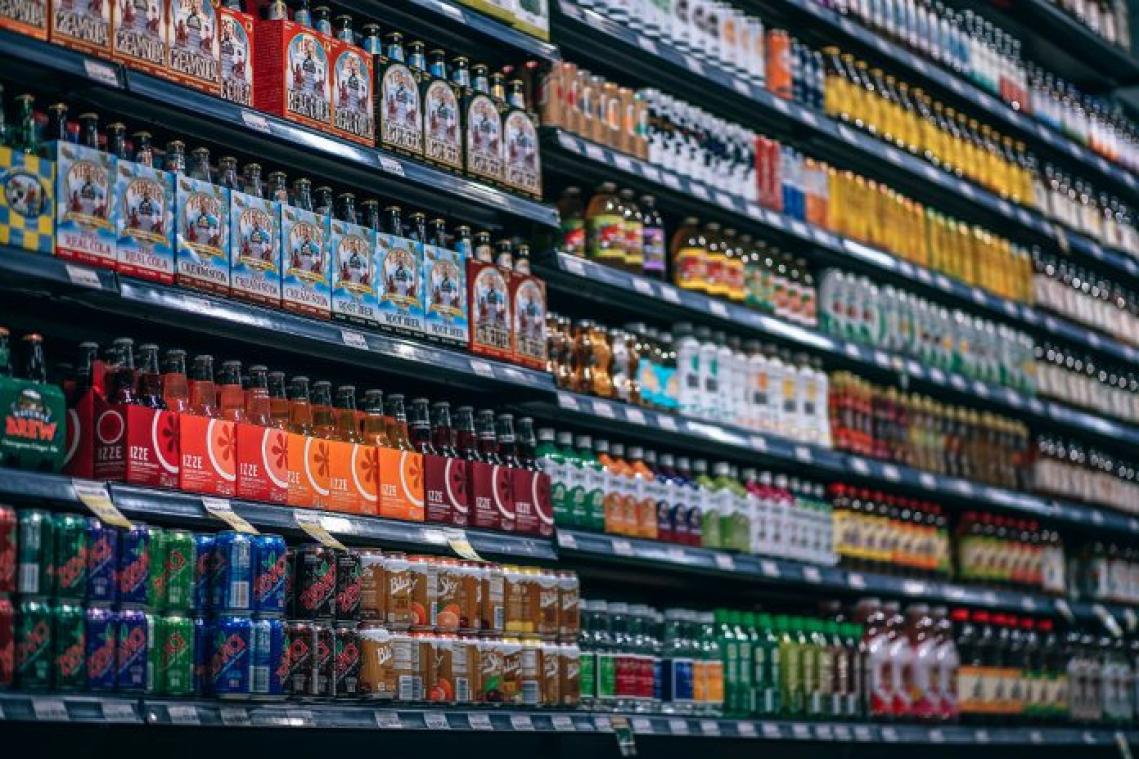Microsoft ontwikkelt robot die blikje drinken kan opendoen