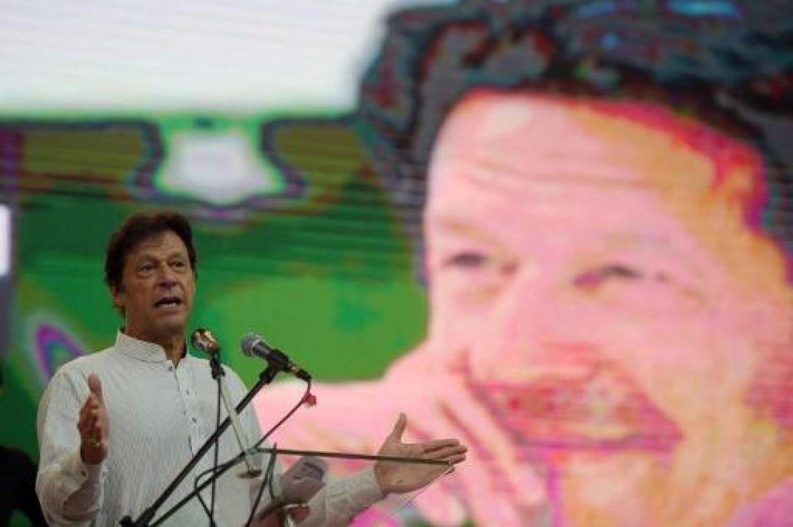 Parlement duidt ex-cricketster Imran Khan aan als nieuwe premier