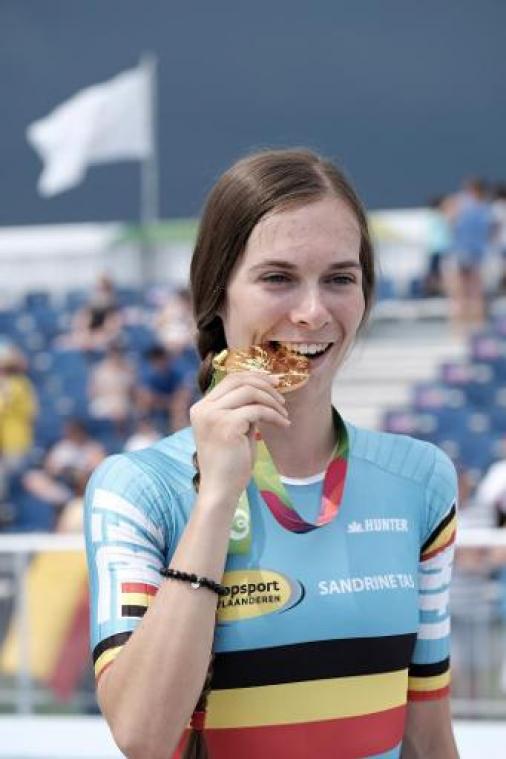 EK skeeleren - Tweede Europese titel voor Sandrine Tas