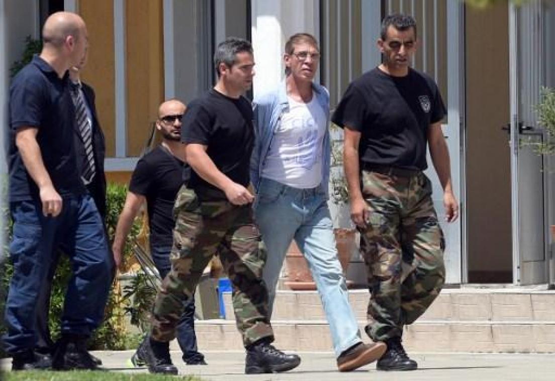 Cyprus levert vliegtuigkaper uit aan Egypte