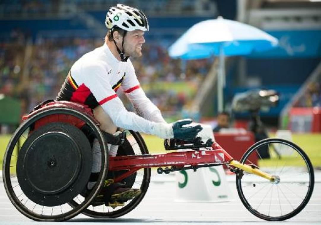 Peter Genyn verlengt Europese titel op 100m rolstoelsprint