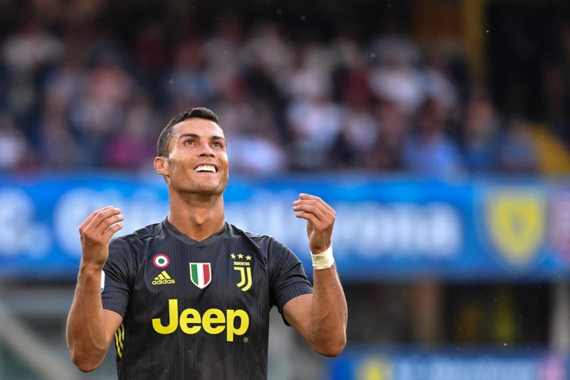 Ronaldo verzamelt razendsnel 9 miljoen likes met schattige foto