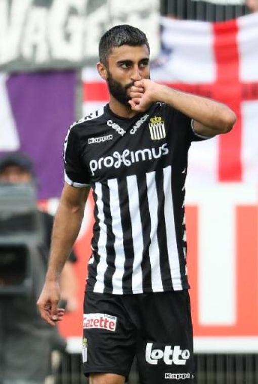 Club Brugge koopt Rezaei van Charleroi