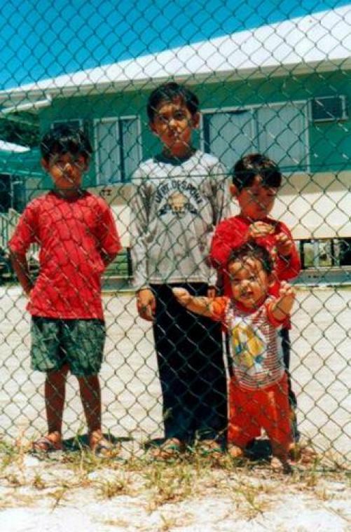 Meisje van zeventien jaar in kritieke toestand in asielcentrum Nauru