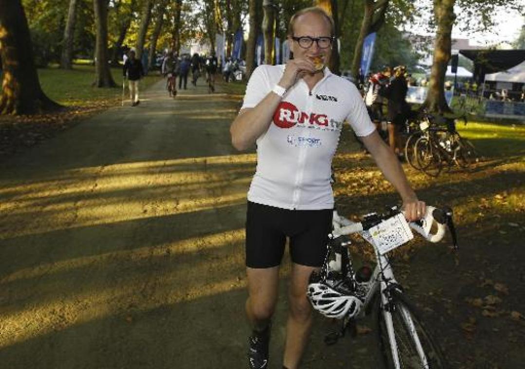 Weyts ontkent dat steeds minder kinderen naar school fietsen