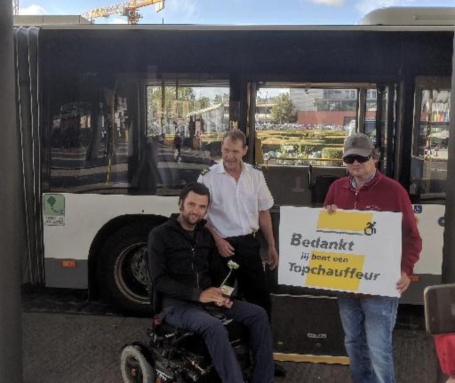 Rolstoelgebruikers voeren actie tegen reservatieplicht voor busvervoer