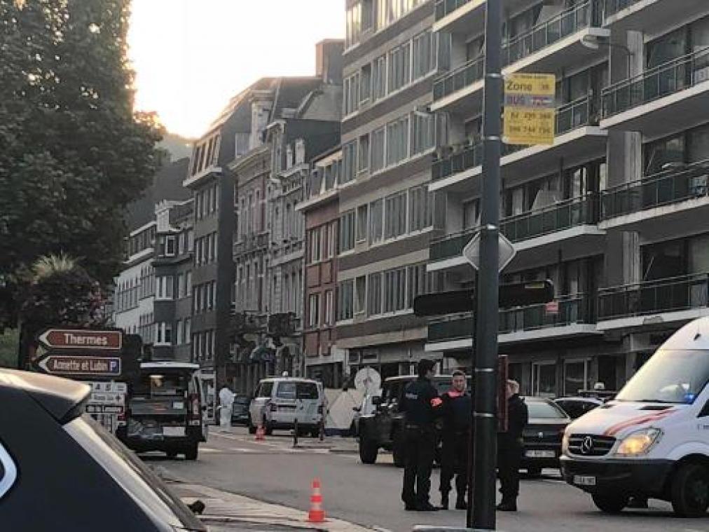 Agent doodgeschoten in Spa - Politieagent doodgeschoten in Spa - interventie na dispuut
