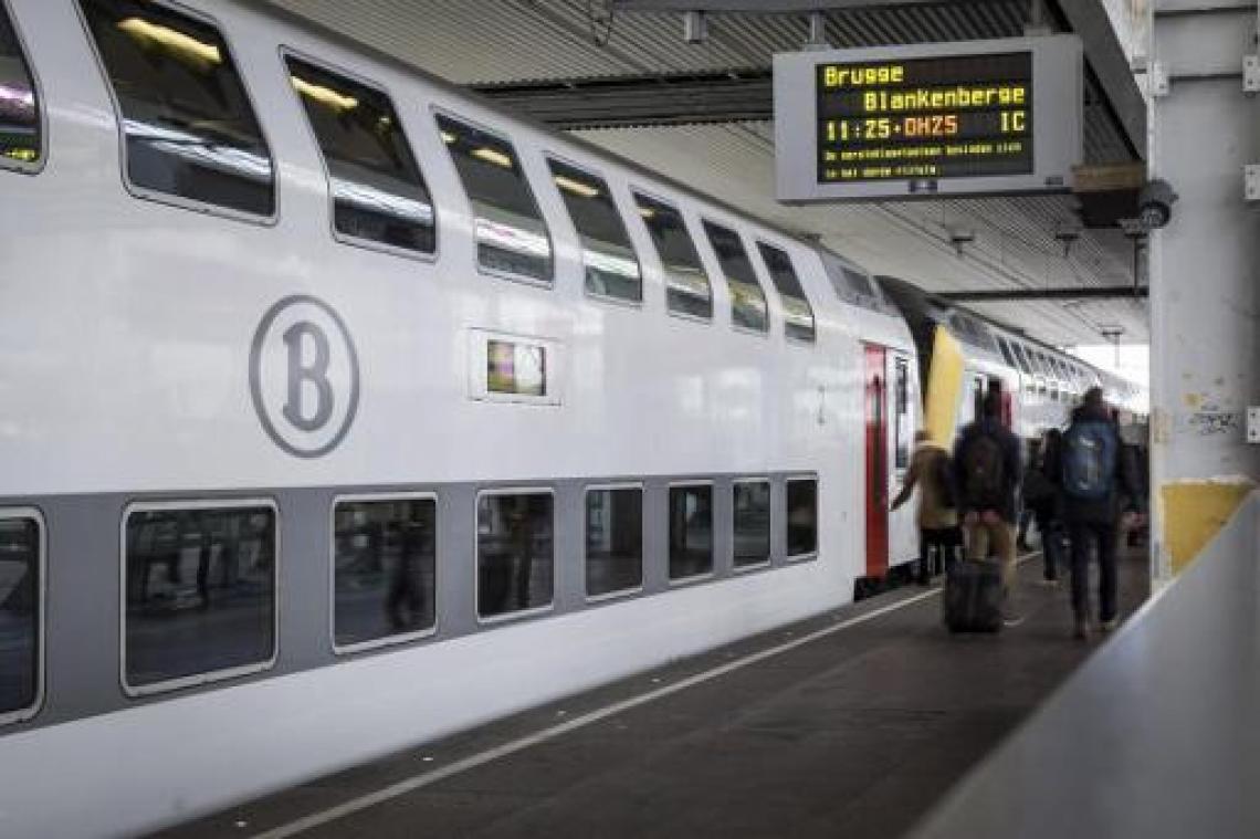 Nieuwe kantoorgebouwen liggen steeds verder van treinstations